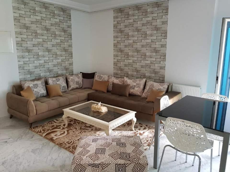 Appartement Very Close To Mall 2